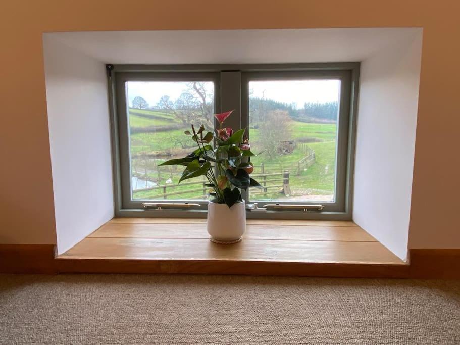 Oaklands Cottage On A Rural Farm Dingestow Екстер'єр фото
