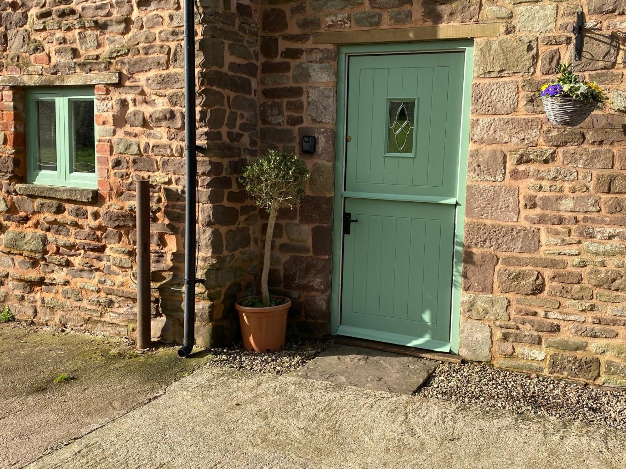 Oaklands Cottage On A Rural Farm Dingestow Екстер'єр фото